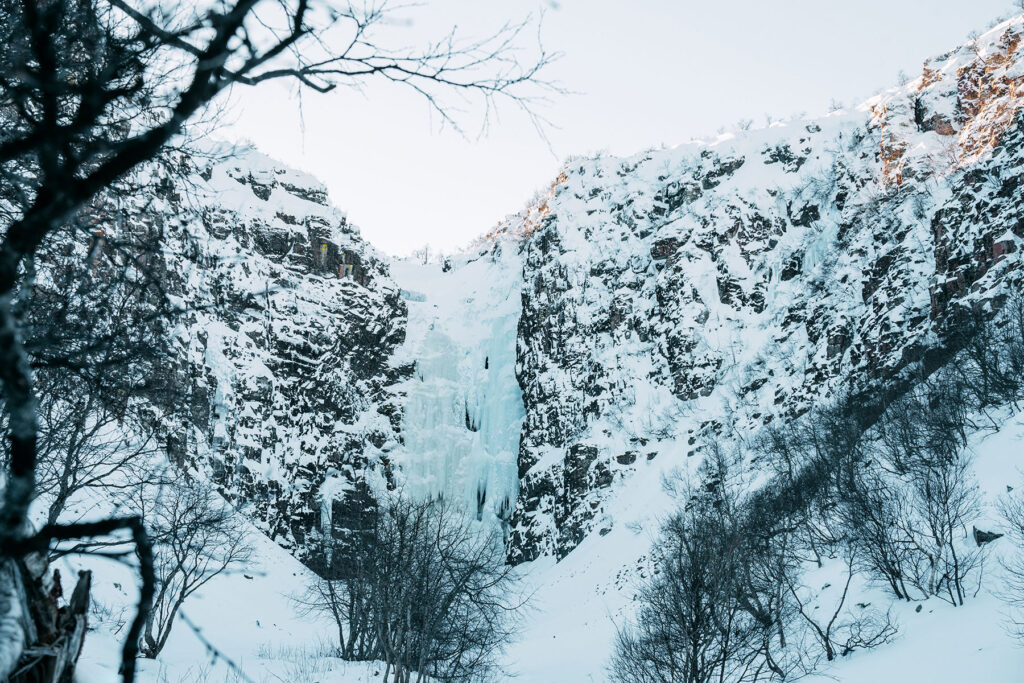 Njupeskär Wasserfall in Schweden im Winter