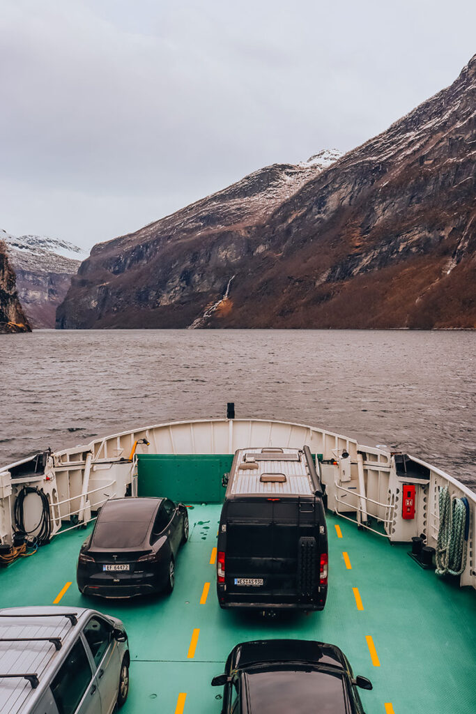 Abseits der Strasse | Nach Geiranger per Fähre